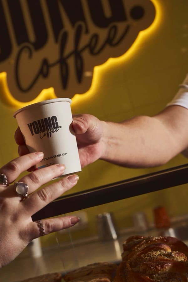 YOUNG.Coffee